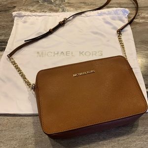 Michael Kors Crossbody